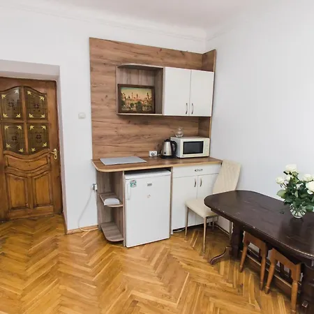на площі ринок Apartmán *
